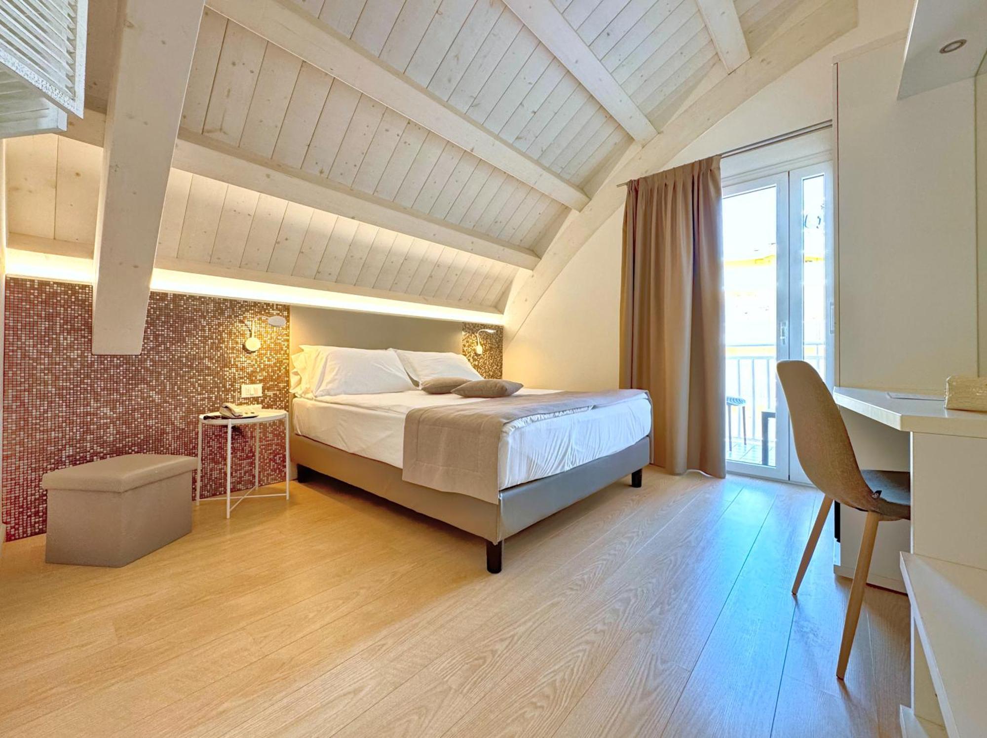 Hotel Lux Caorle Exterior photo